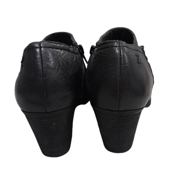 Zodiac Women's Ava Pointed-Toe Shooties Booties Size 8 Black Leather Western - Picture 4 of 6